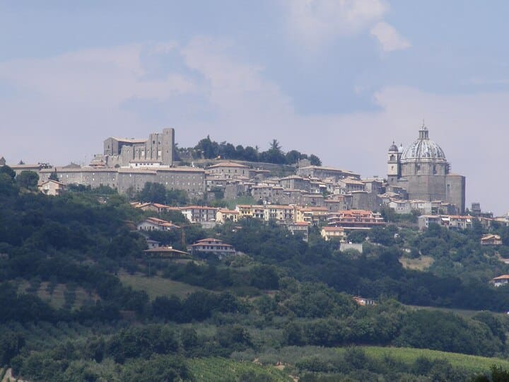 Montefiascone foto